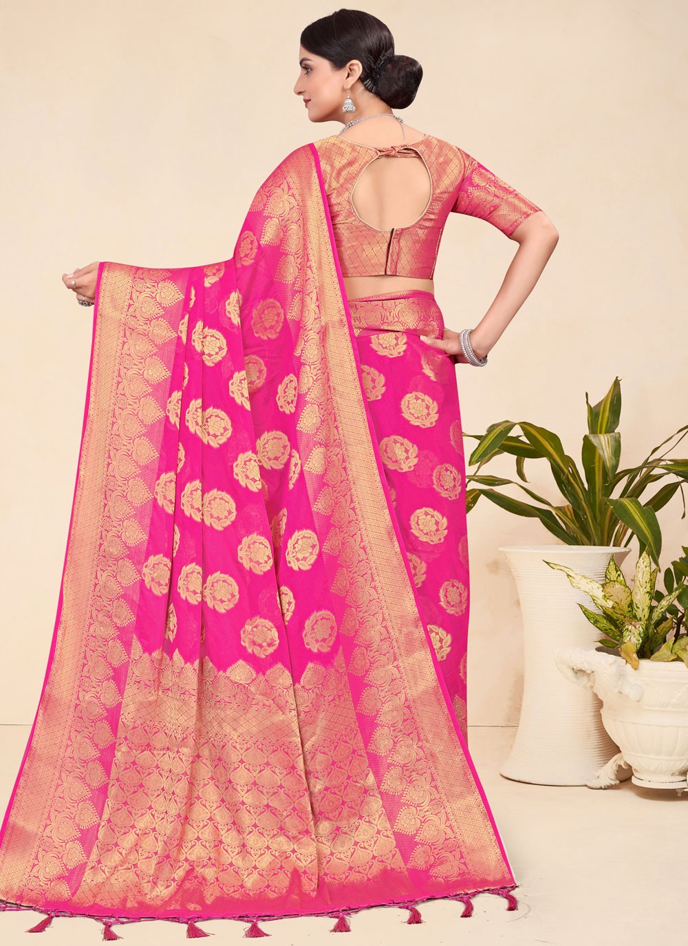 Trendy Weaving Zari Viscose Purple Saree - S10698