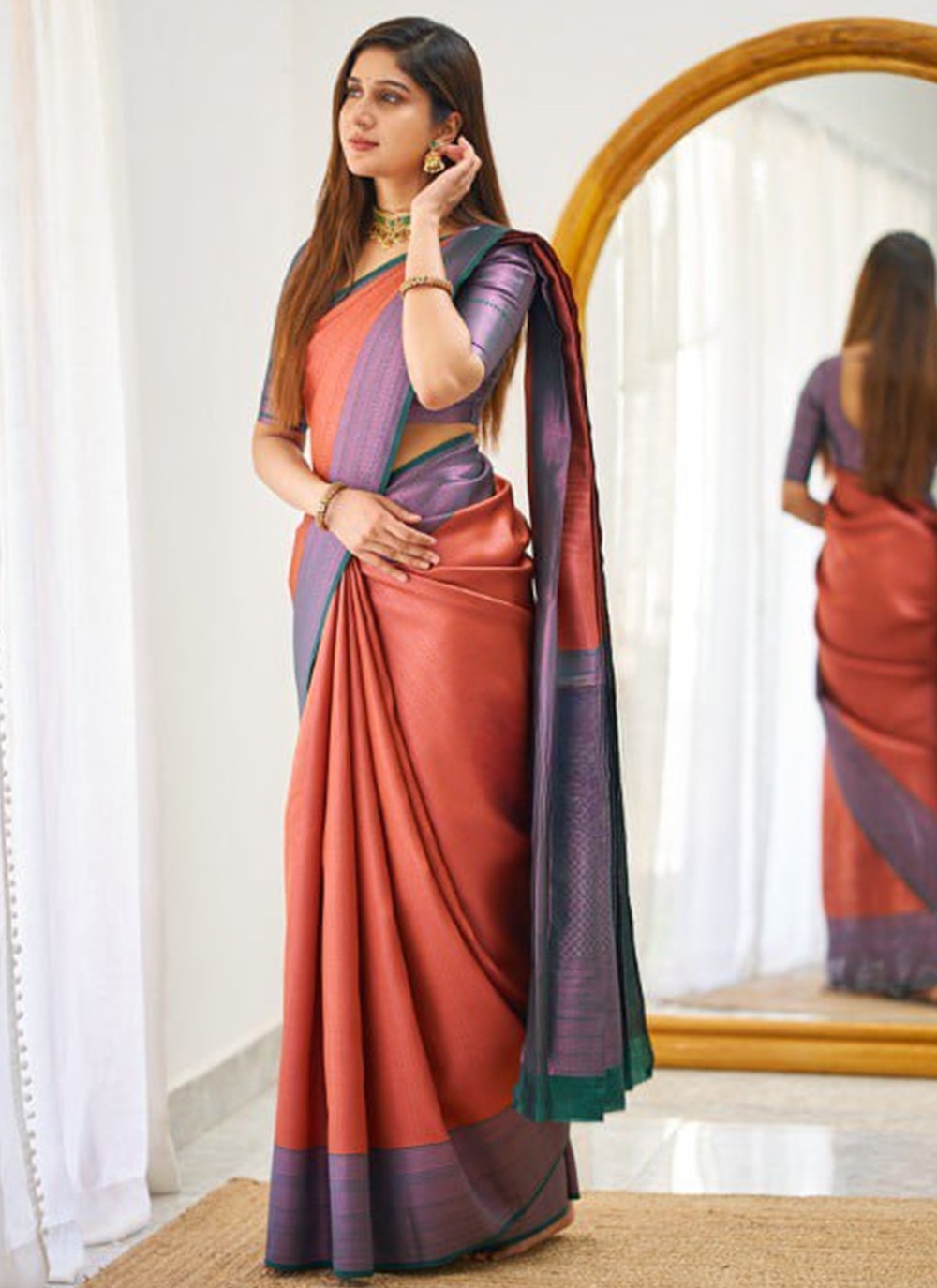 Trendy Woven Banarasi Silk Saree - S5140