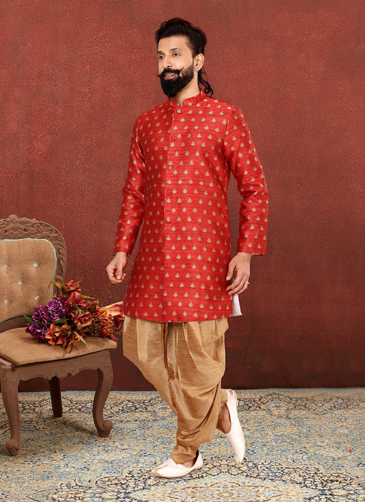 Jacquard Work Jacquard Silk Red Indo Western Sherwani - M2619