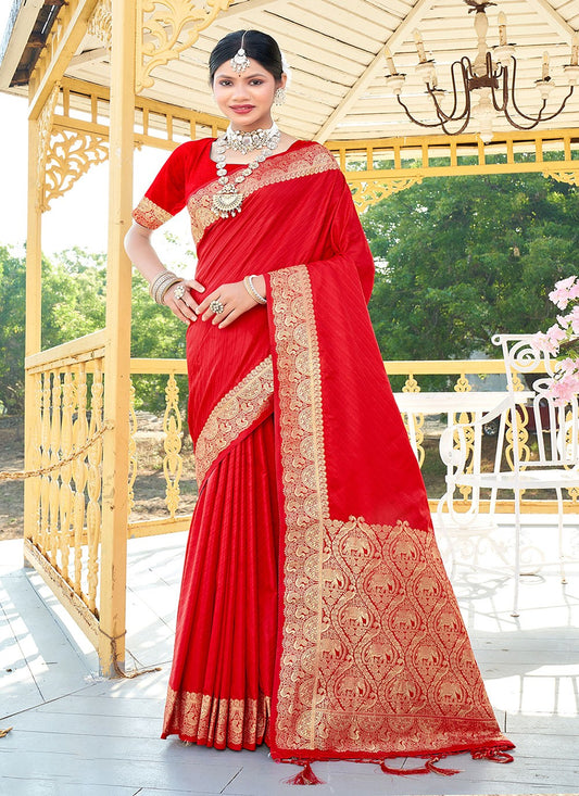 Traditional Weaving Zari Silk Saree - S6658