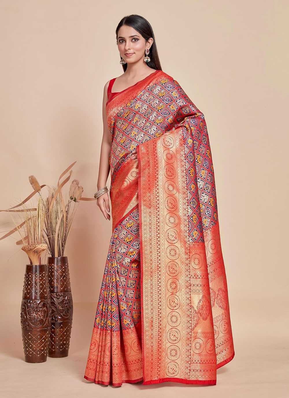 Trendy Woven Kanjivaram Silk Saree - S5008