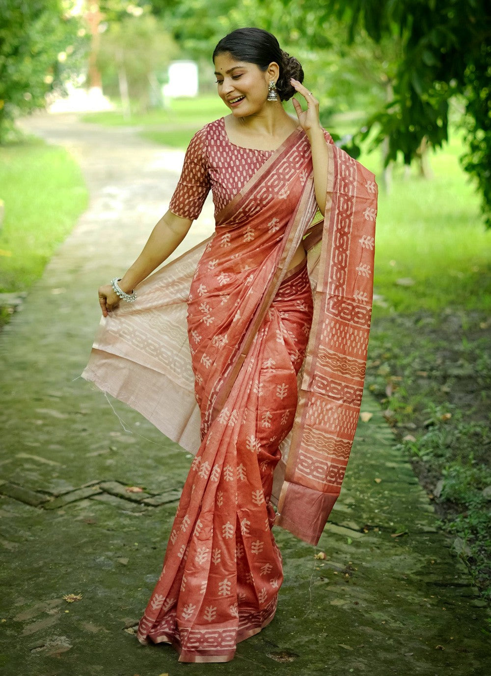 Woven Cotton Saree - S12042