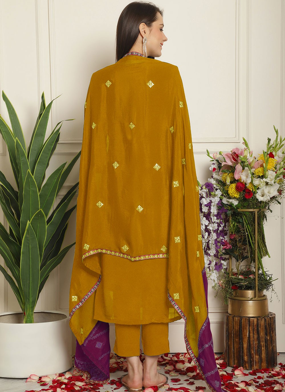 Chiffon, Chinon Salwar Suit - T1750