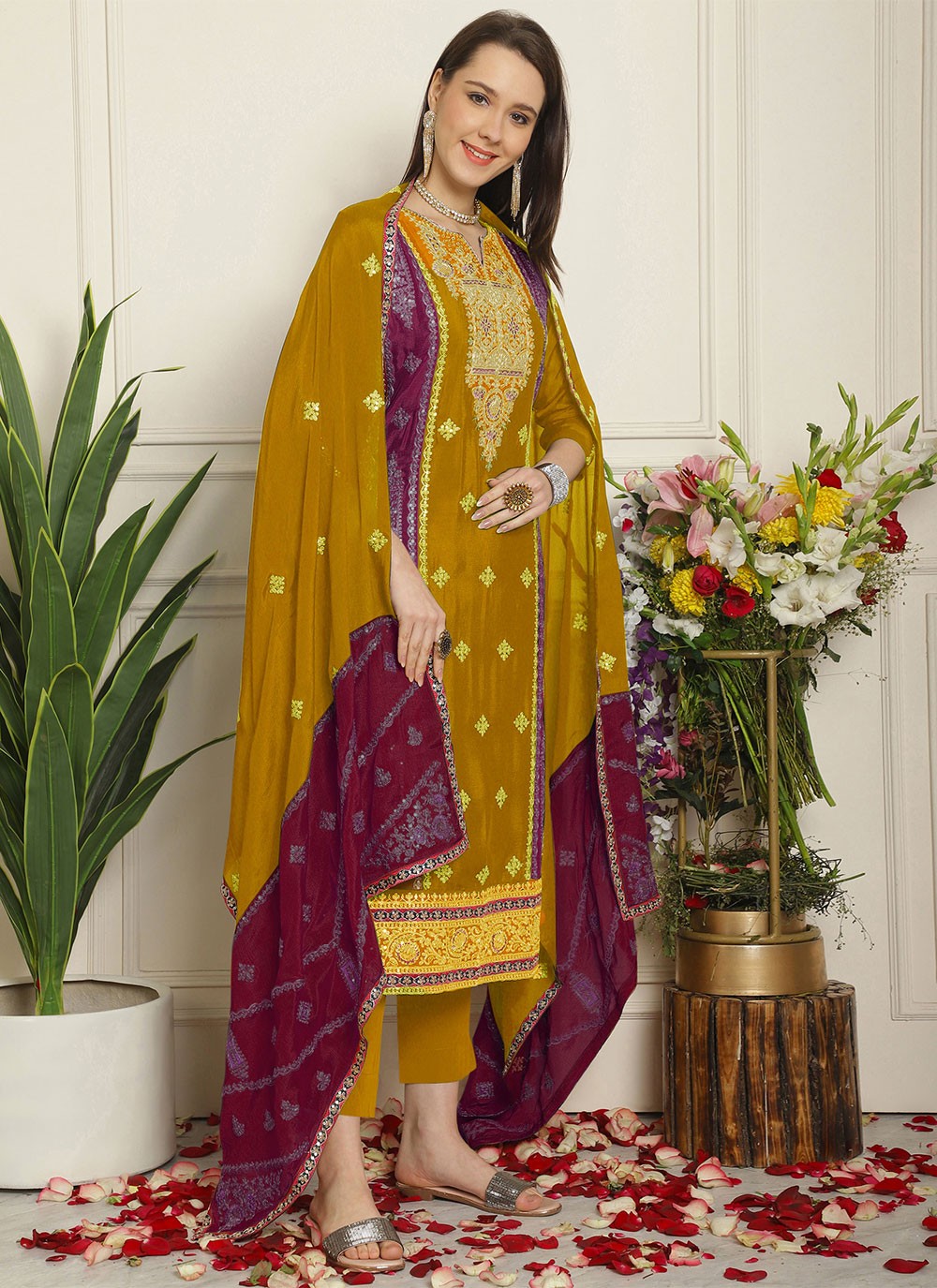 Chiffon, Chinon Salwar Suit - T1750