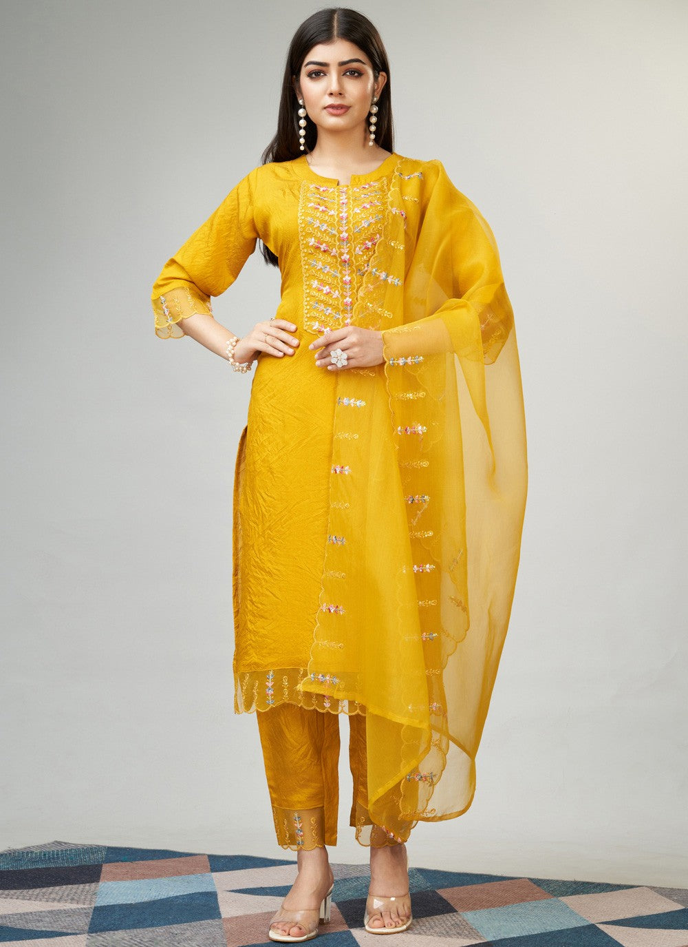 Muslin, Viscose Salwar Suit - T1470