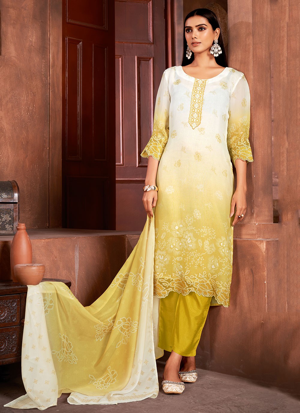 Muslin, Organza Salwar Suit - T2759