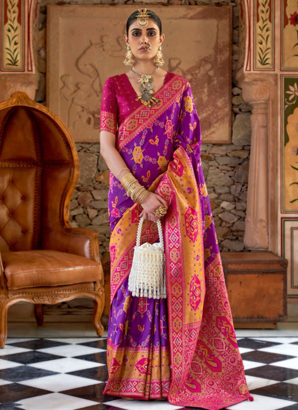 Classic Weaving Zari Banarasi Silk Saree - S6172