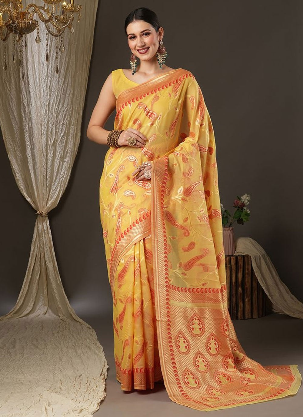 Classic Weaving Zari Organza Saree - S8907