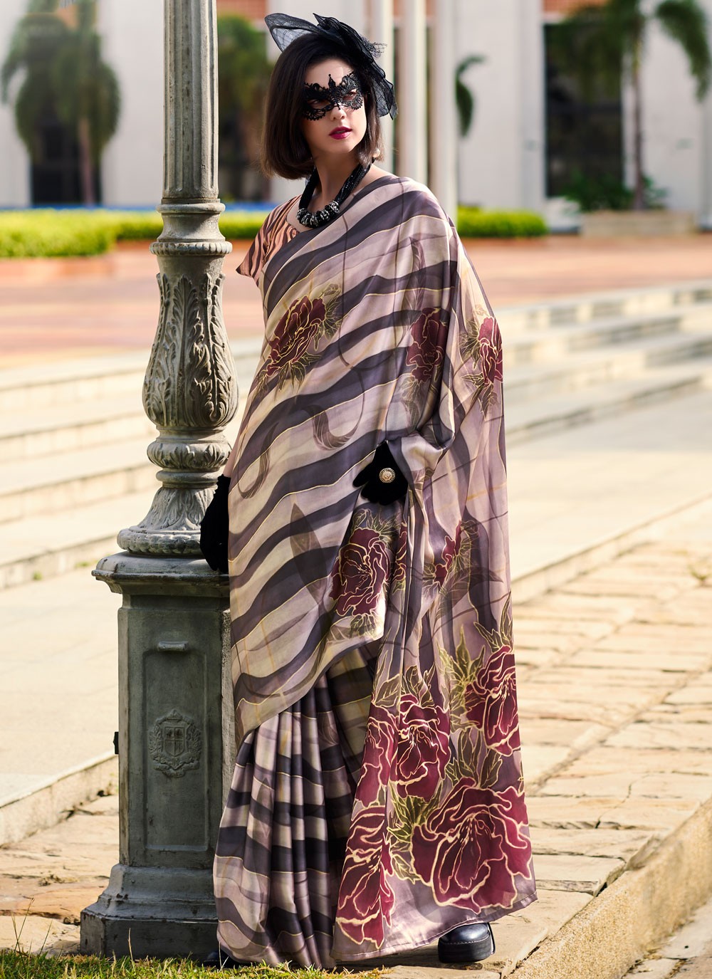 Abstract Print Pure Crepe Saree - S12142