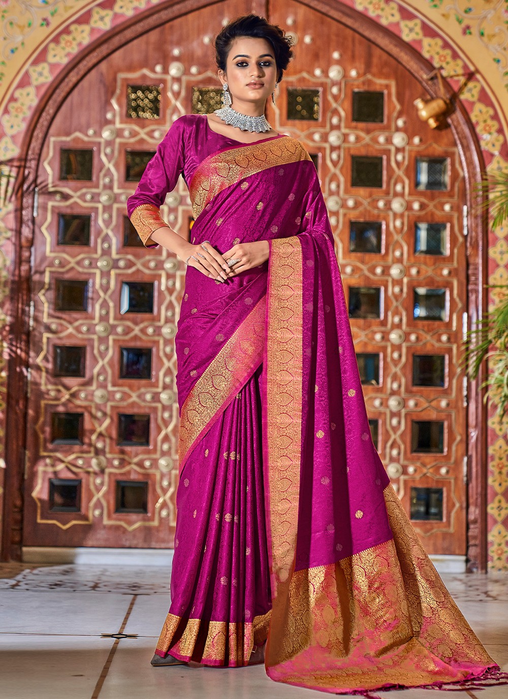 Contemporary Weaving Zari Satin Silk Saree - S2067