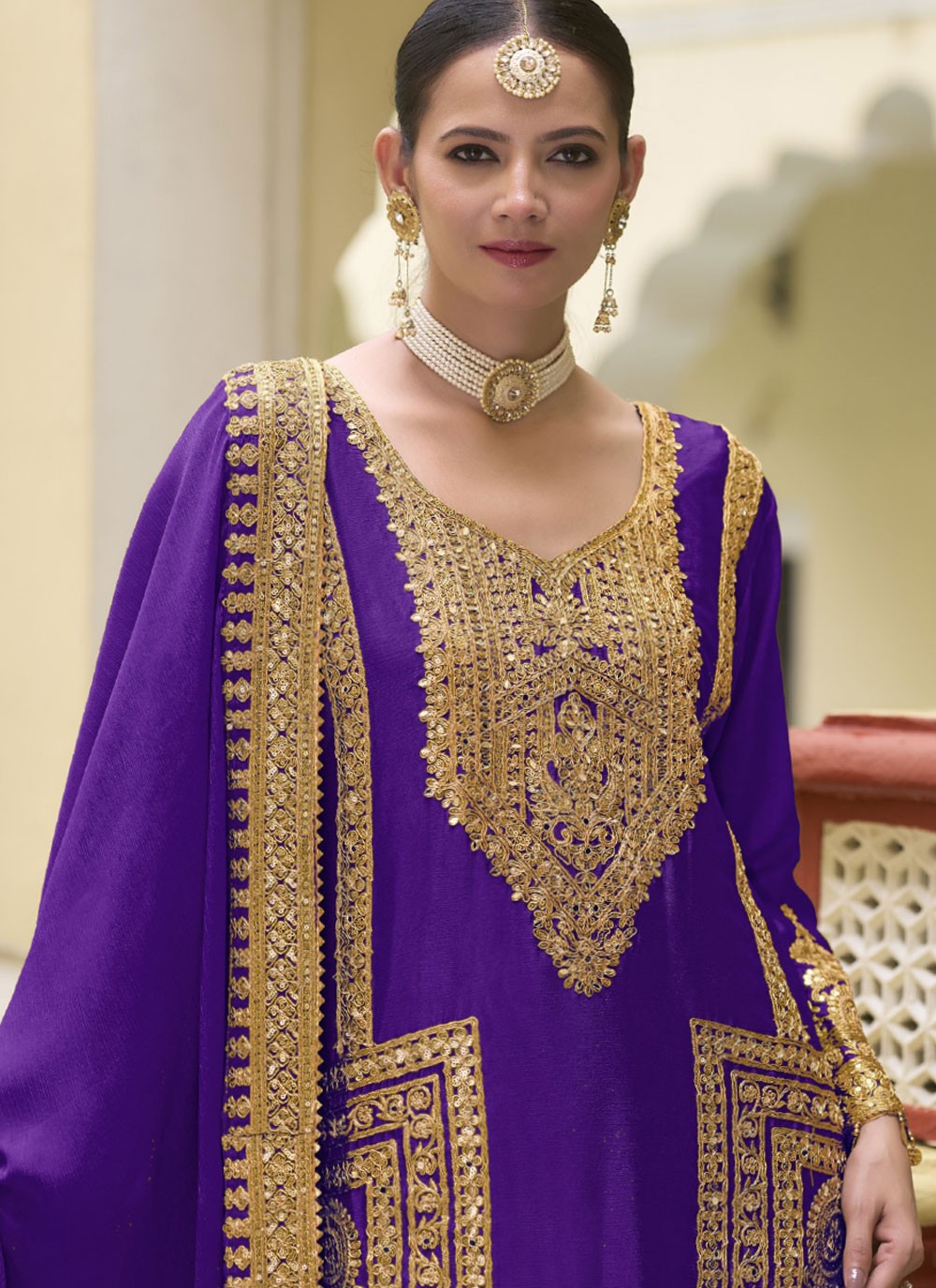 Embroidered Chinon Palazzo Suit - T4553