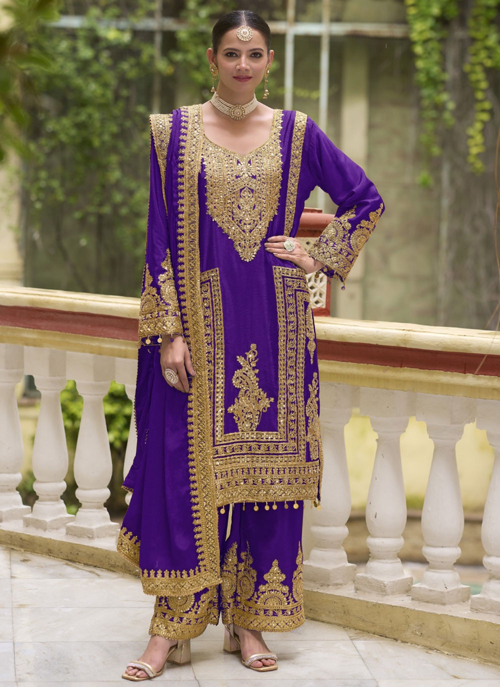 Embroidered Chinon Palazzo Suit - T4553