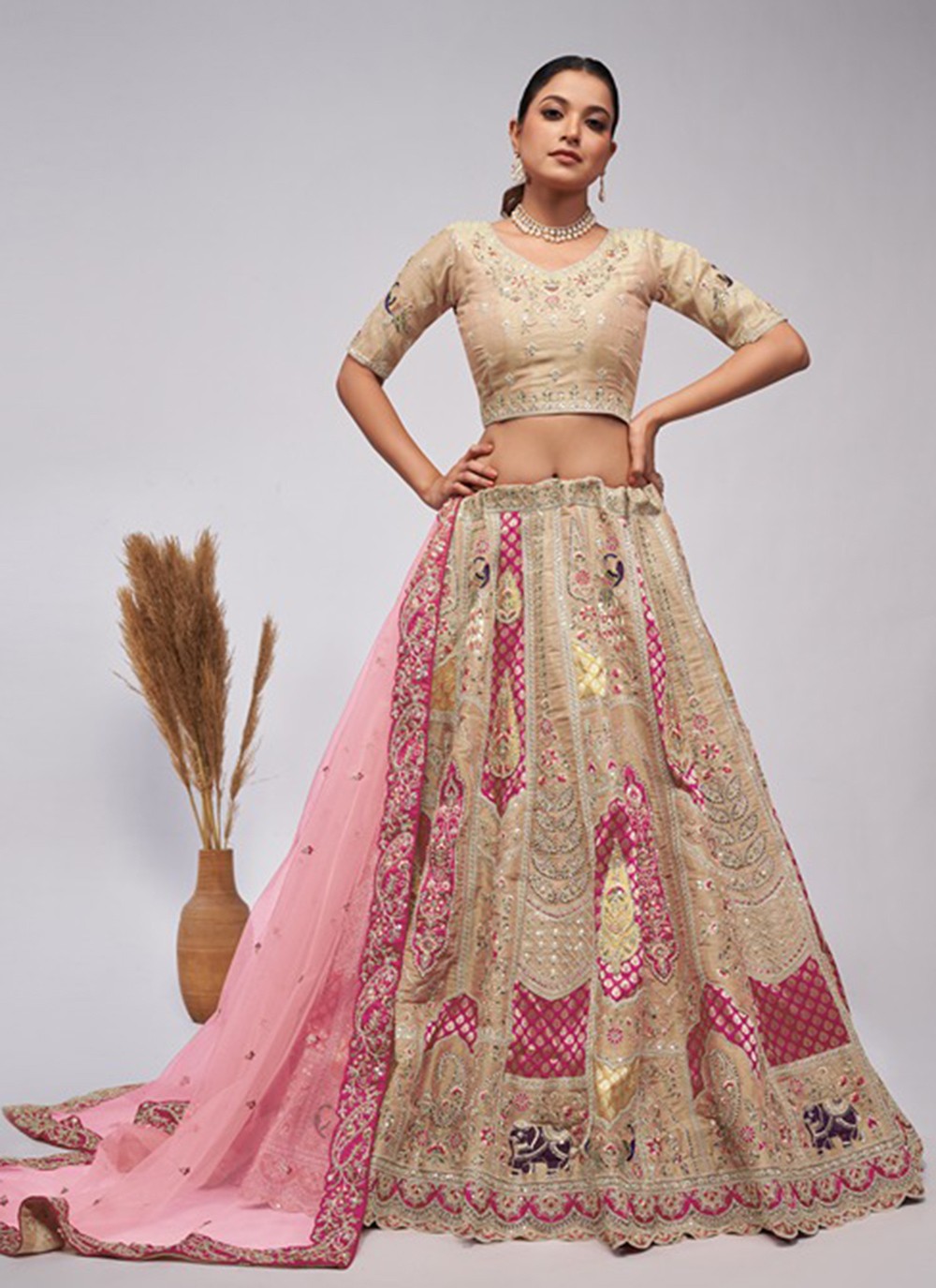 Cutdana Net Lehenga - L3169