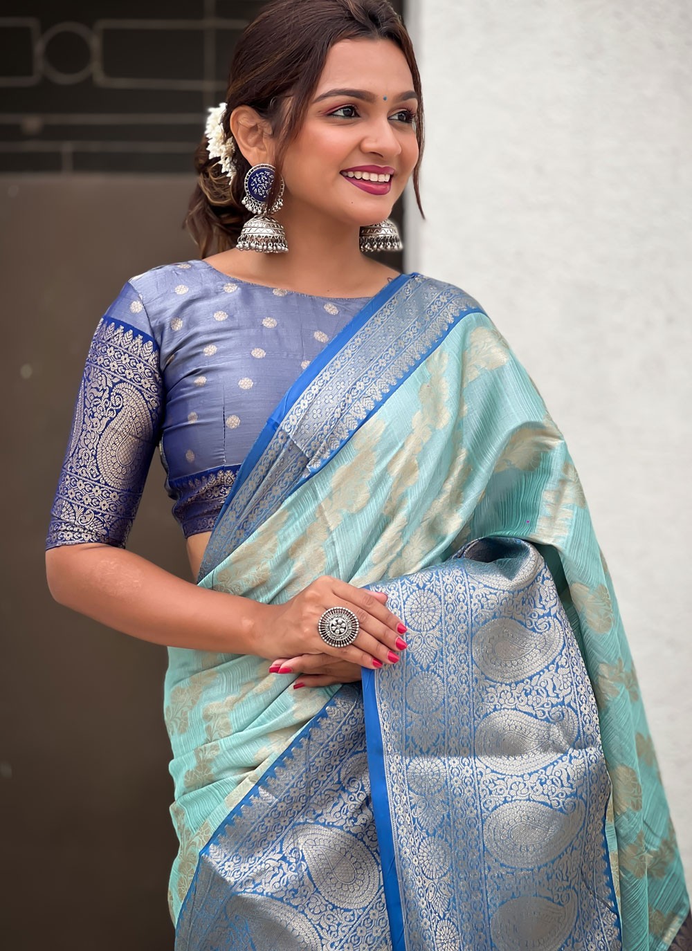 Classic Woven Silk, Tissue Saree - S9052