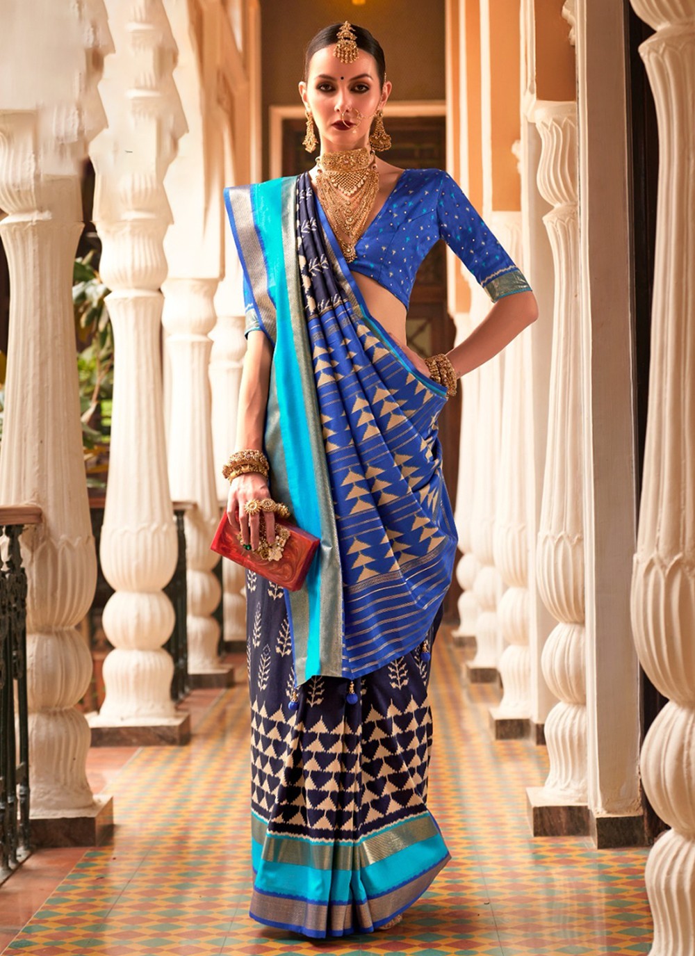 Trendy Patola Print Silk Saree - S3405