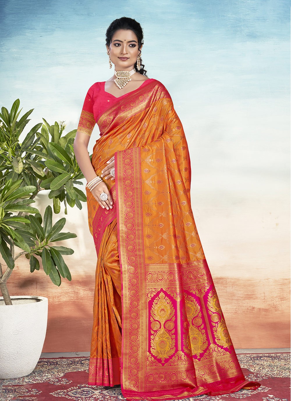 Contemporary Weaving Zari Silk Green Saree - S11147