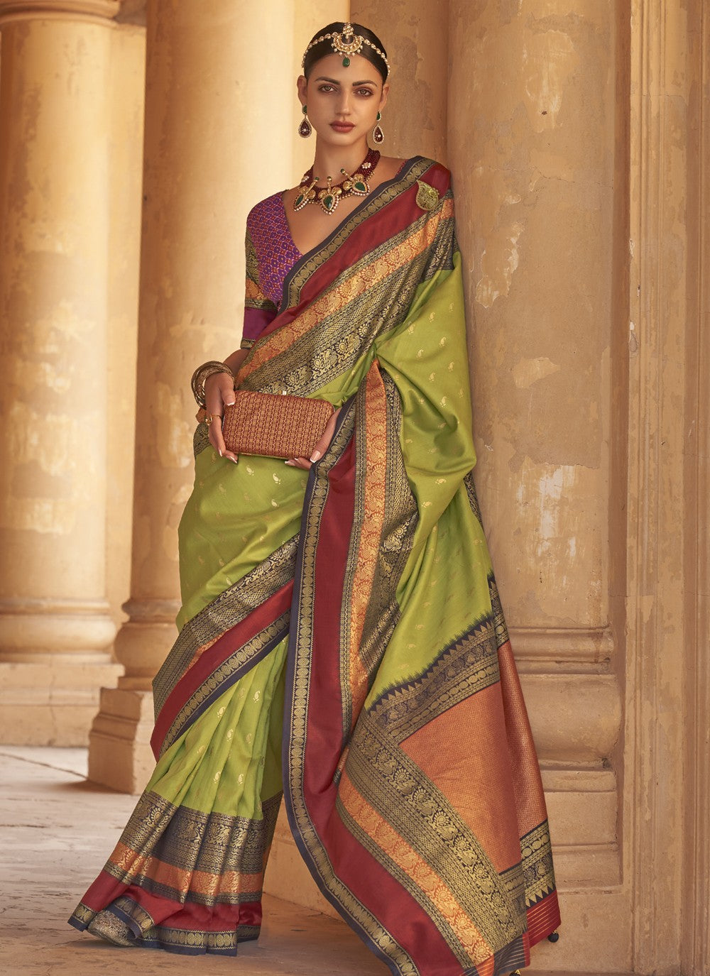 Trendy Patola Print Silk Saree - S3630