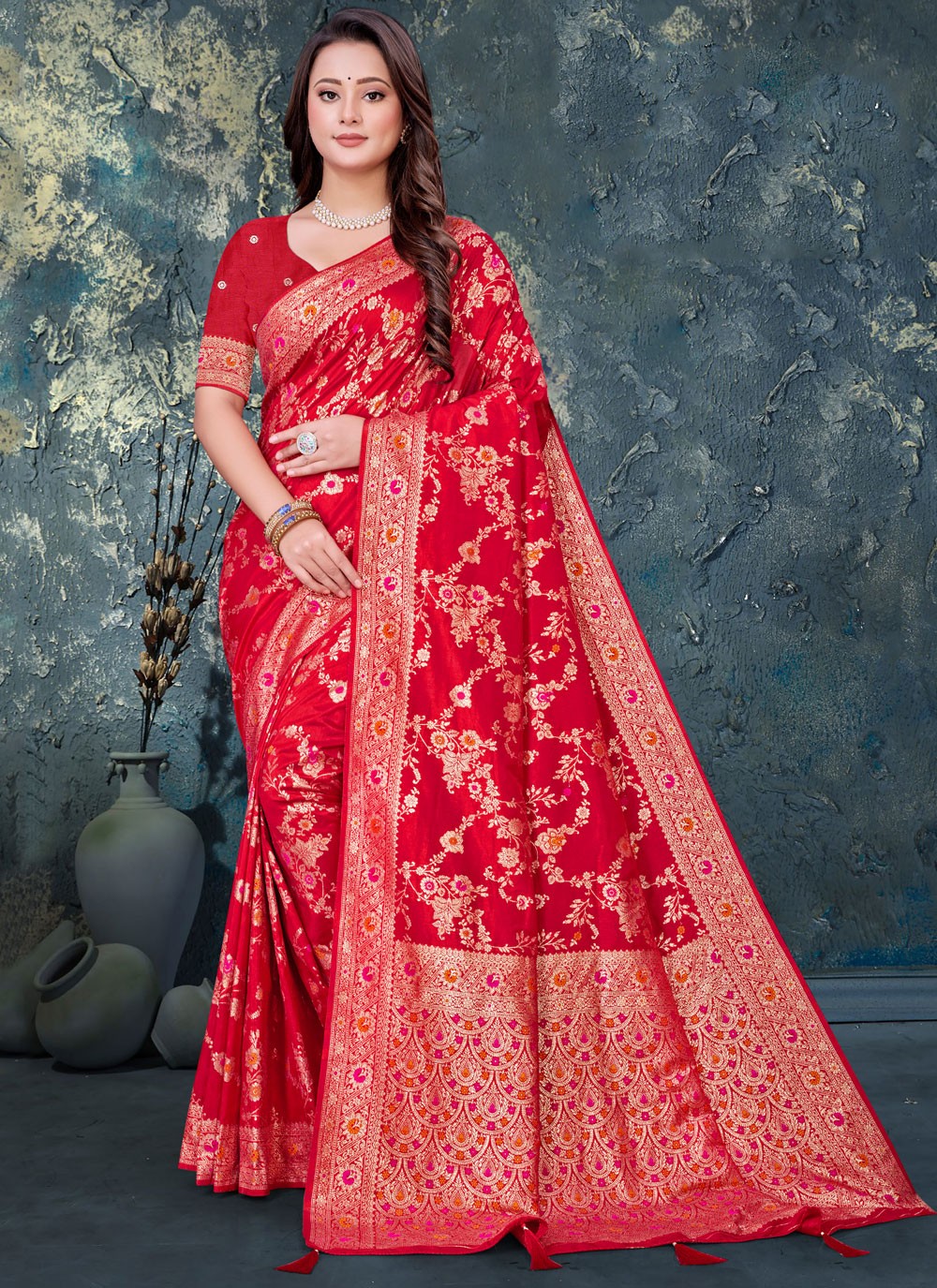 Classic Meenakari Silk Saree - S9532