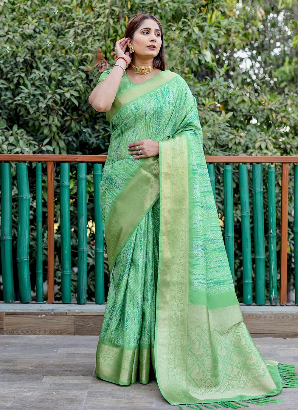 Contemporary Border Work Silk Saree - S8949