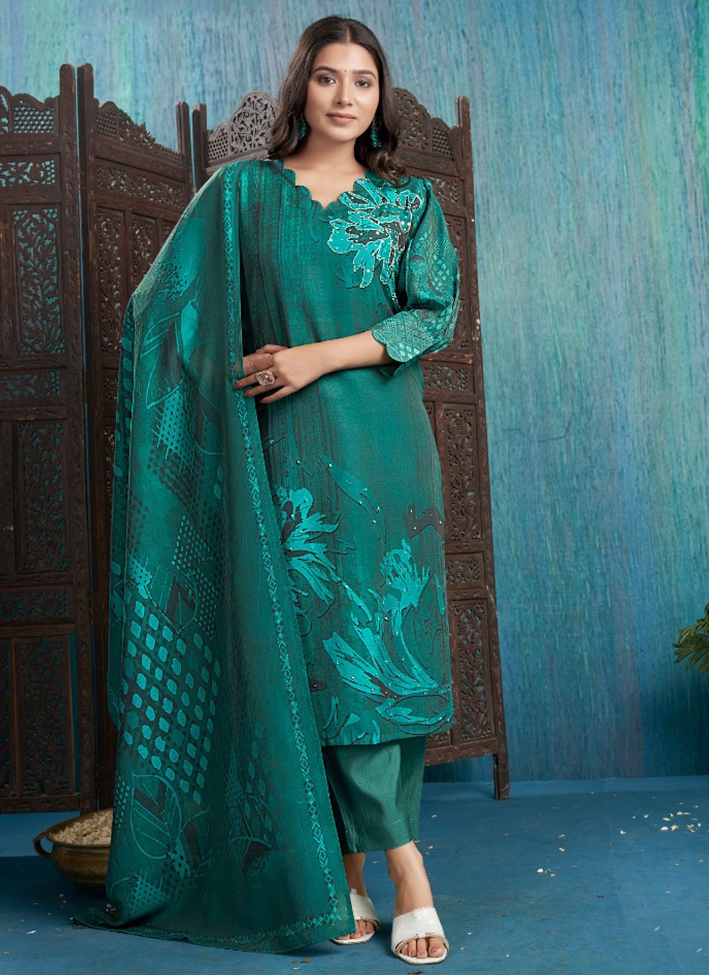 Silk, Viscose Salwar Suit - T3720