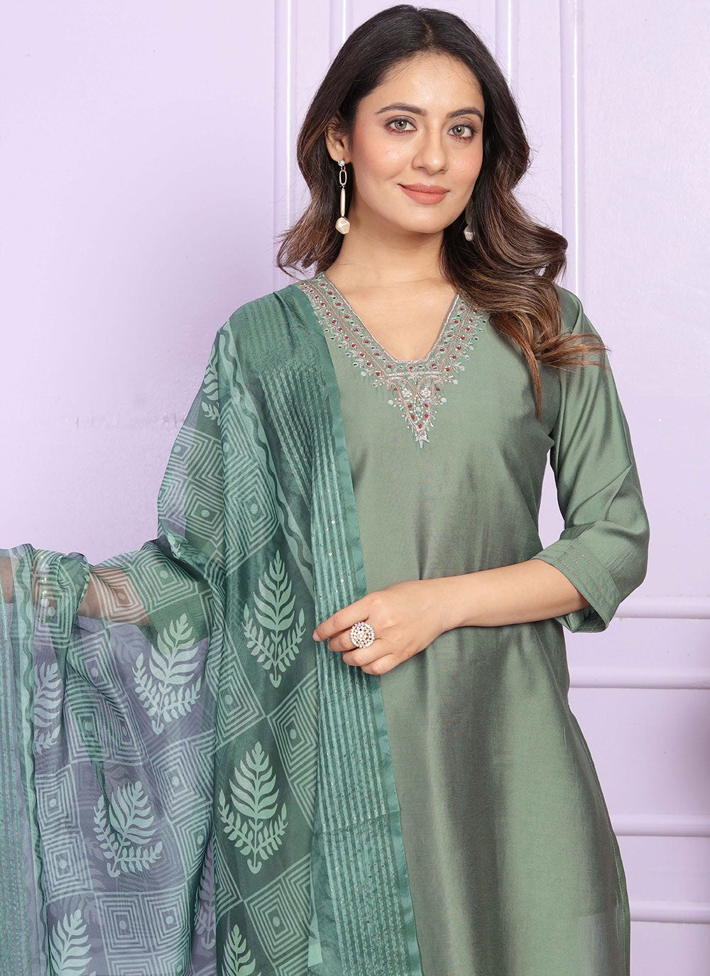 Muslin, Viscose Salwar Suit - T2838