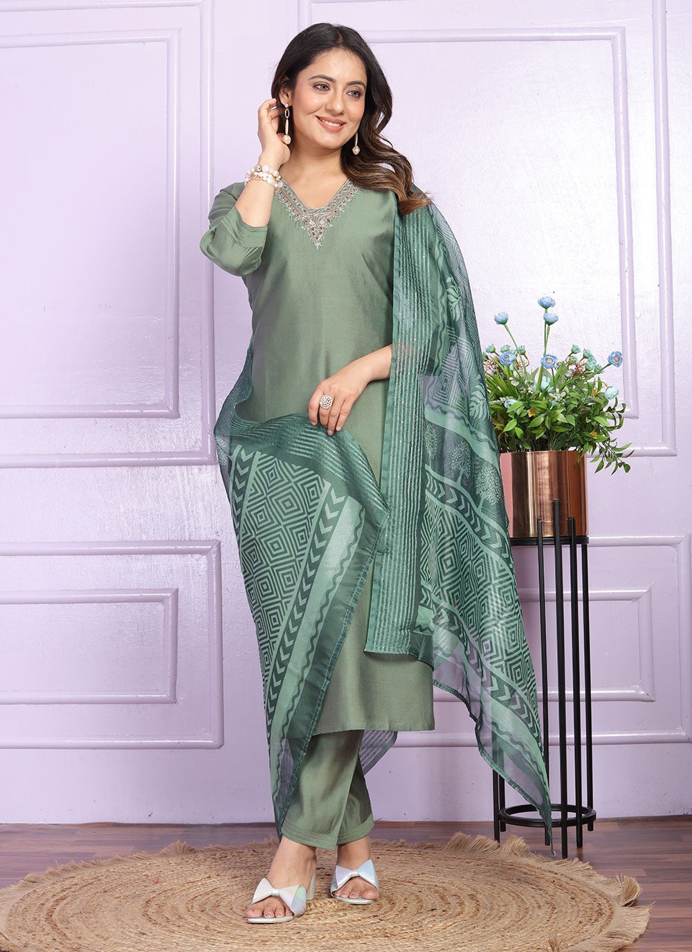 Muslin, Viscose Salwar Suit - T2838