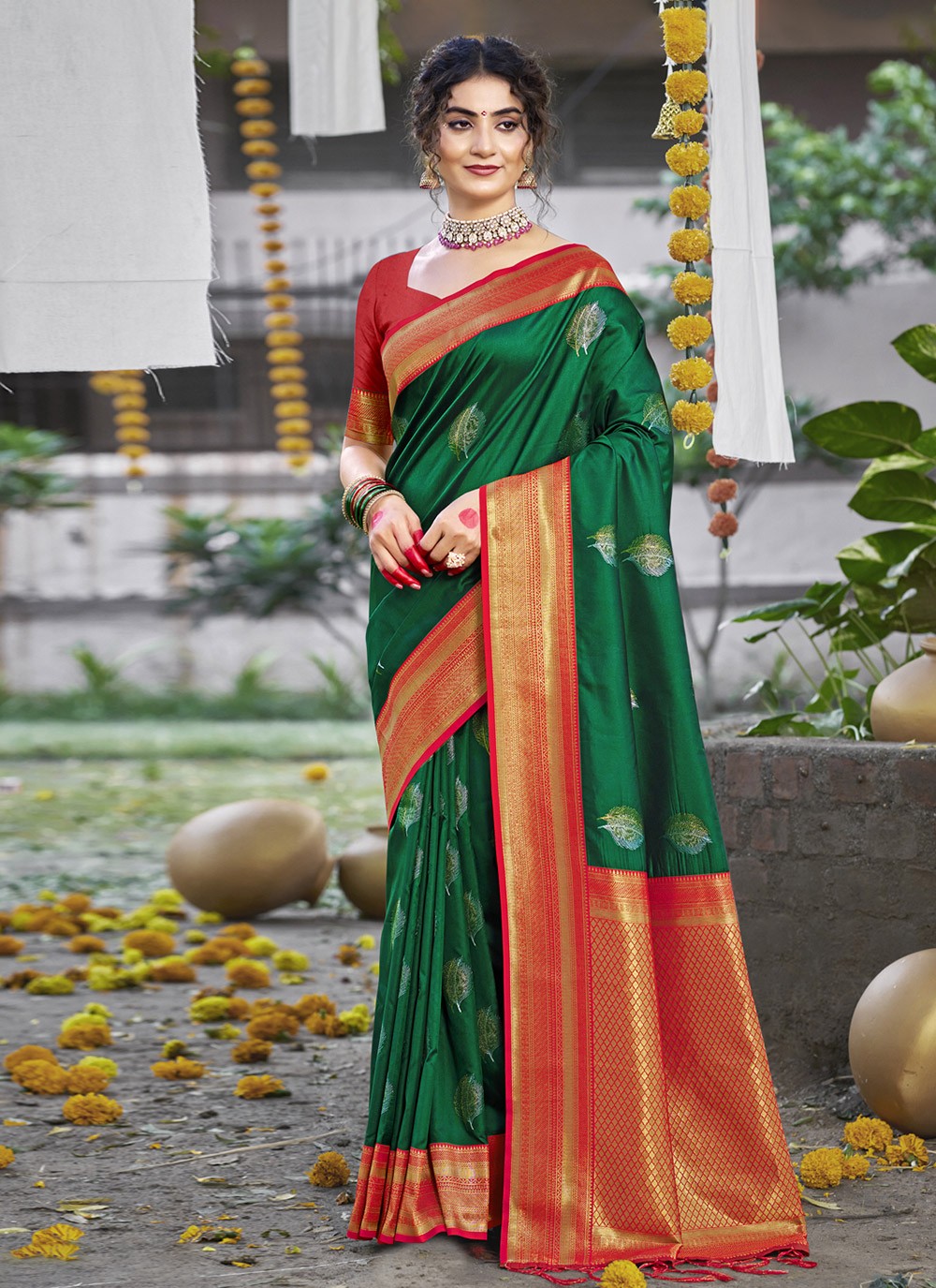 Classic Weaving Zari Silk Saree - S9855