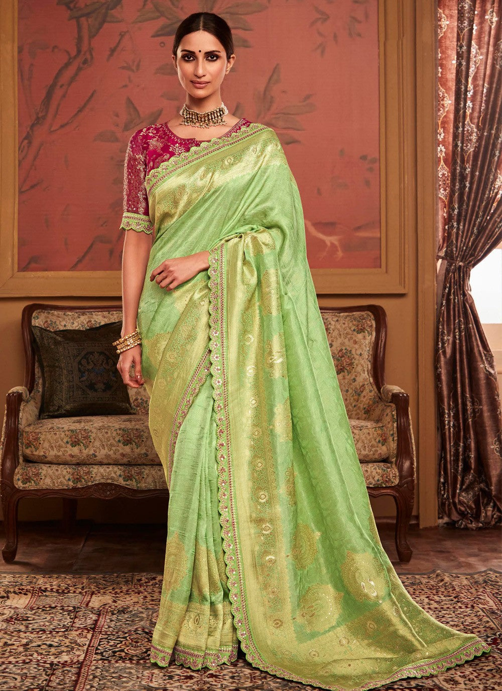 Classic Woven Silk Saree - S3562