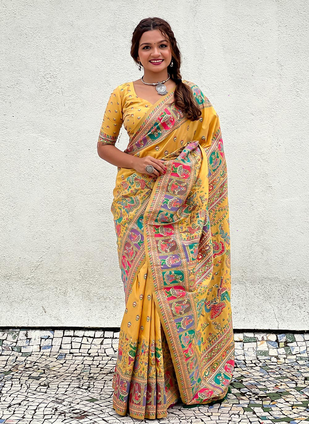 Contemporary Kashmiri Pashmina, Silk Saree - S8739