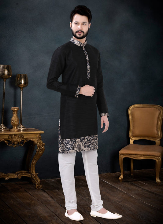 Patch Border Silk Black Kurta Pyjama - M4453