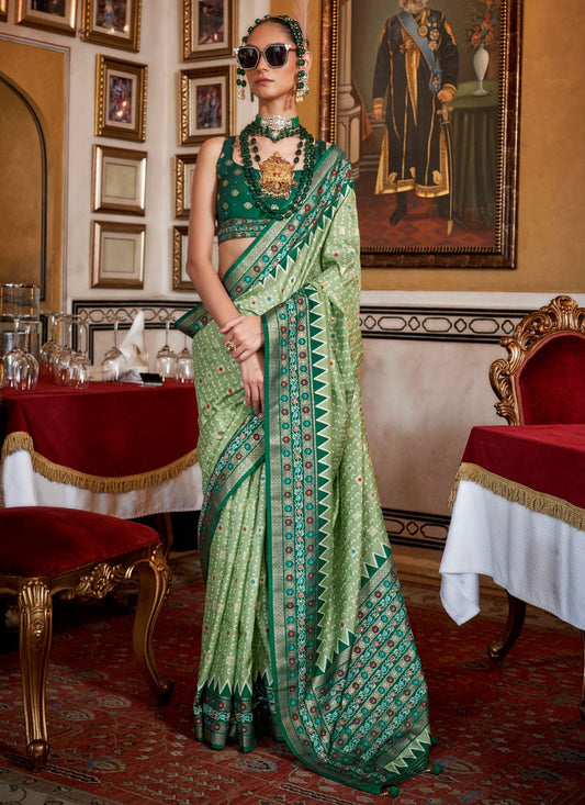 Classic Printed Silk Saree - S8644