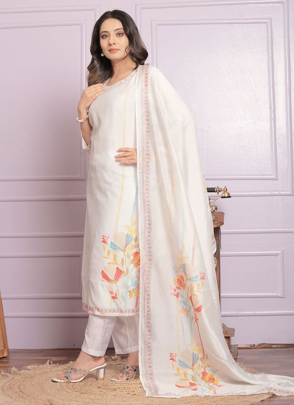 Muslin, Viscose Salwar Suit - T2838