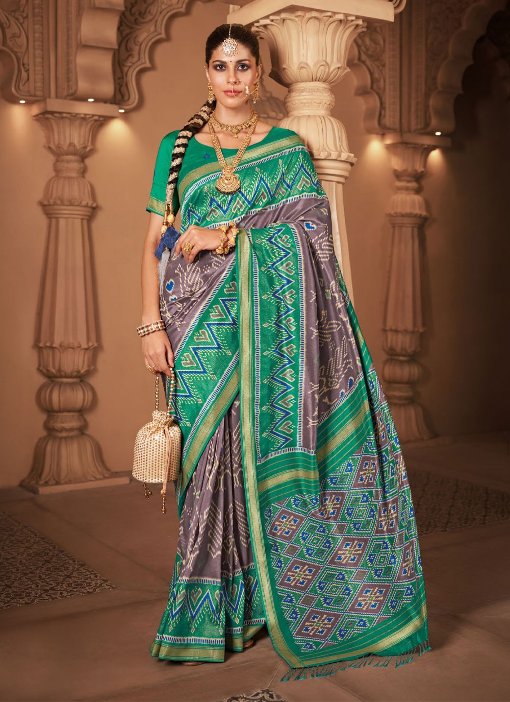 Traditional Patola Print Patola Silk Saree - S4418