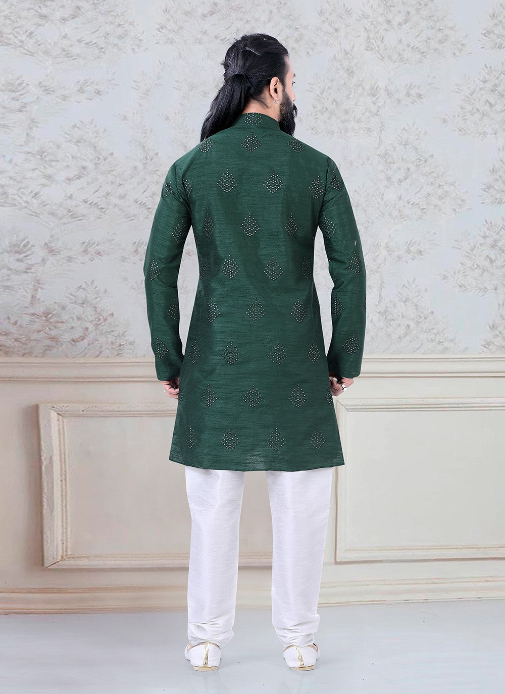 Sequins Silk Green Kurta Pyjama - M3082