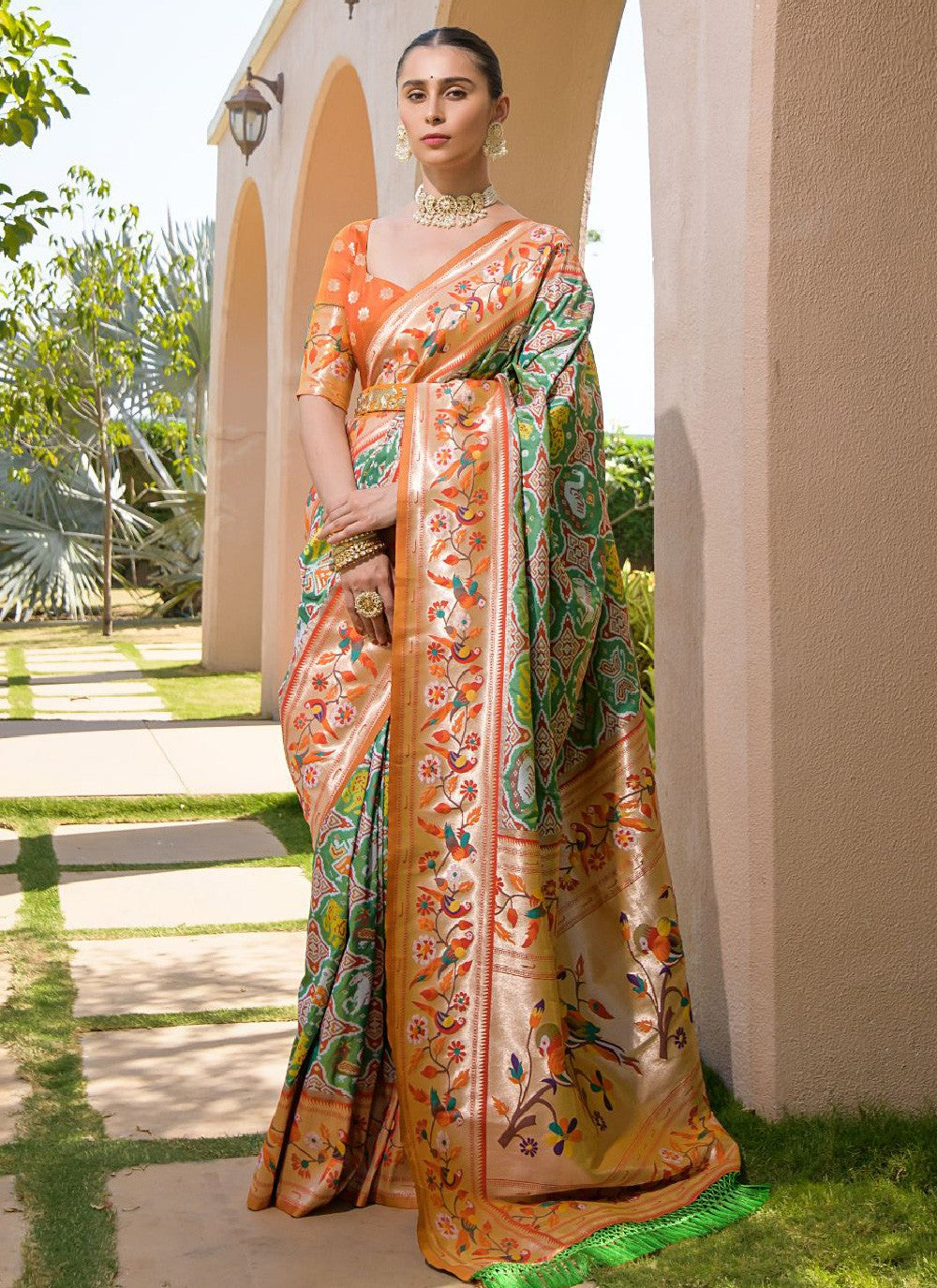 Trendy Woven Silk Saree - S3559