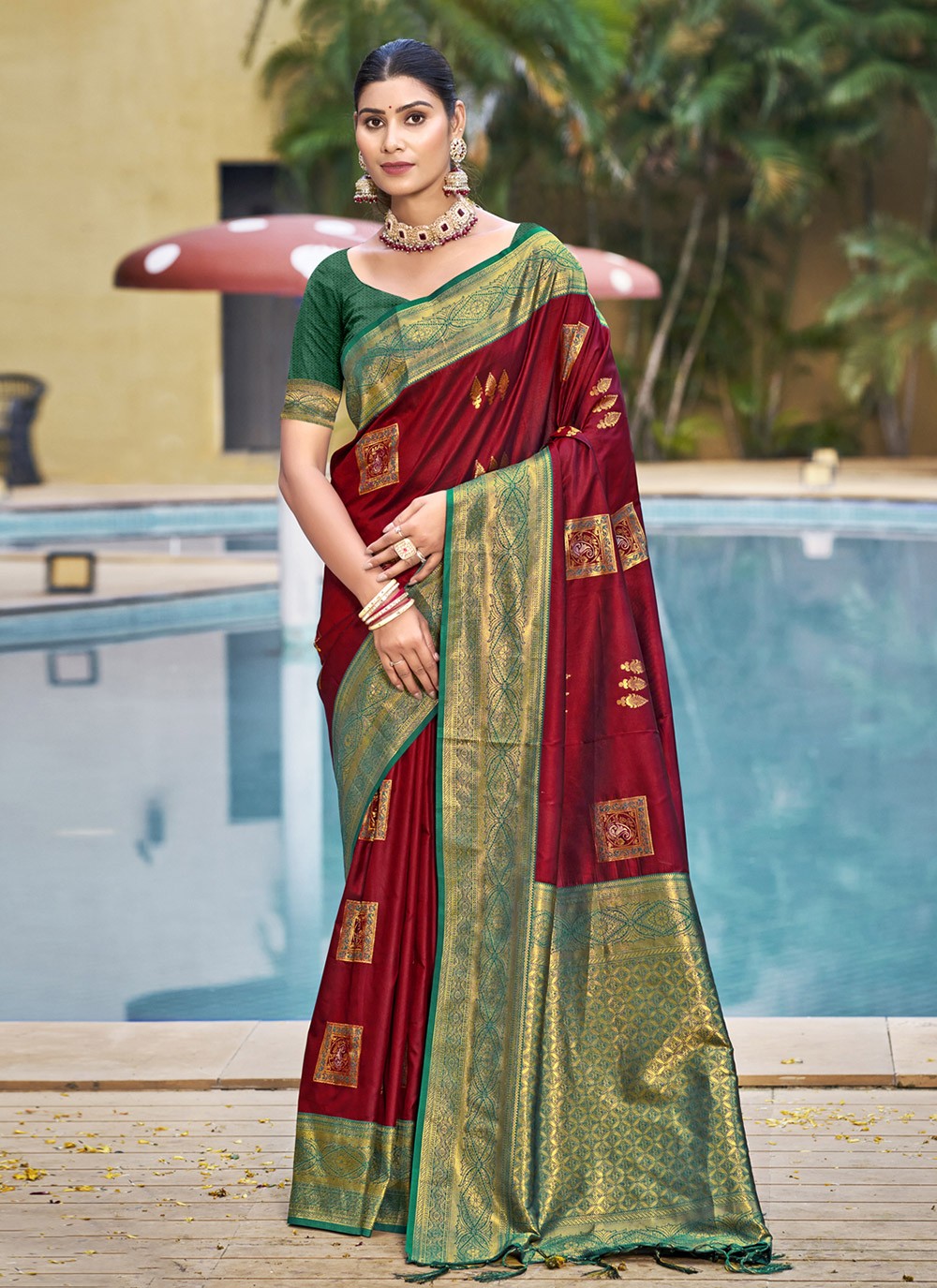 Classic Weaving Zari Silk Saree - S9998