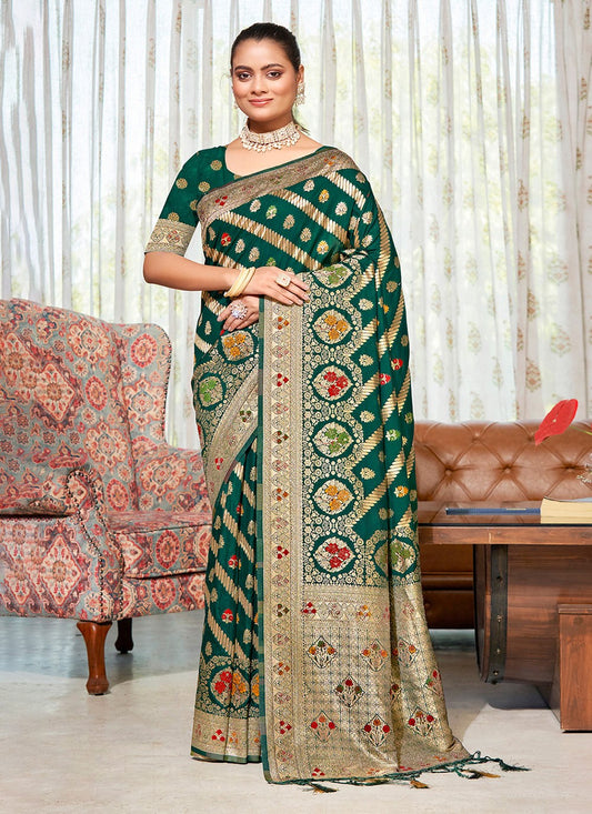 Traditional Woven Silk Saree - S6561