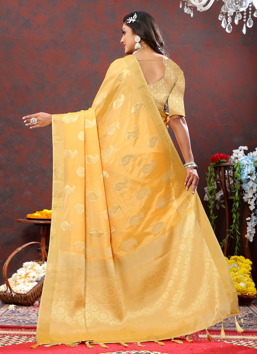 Trendy Weaving Zari Soft Cotton Saree - S4954