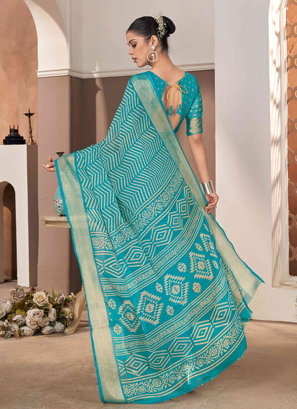 Trendy Printed Chiffon Saree - S8758