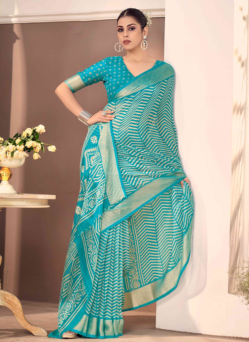 Trendy Printed Chiffon Saree - S8758