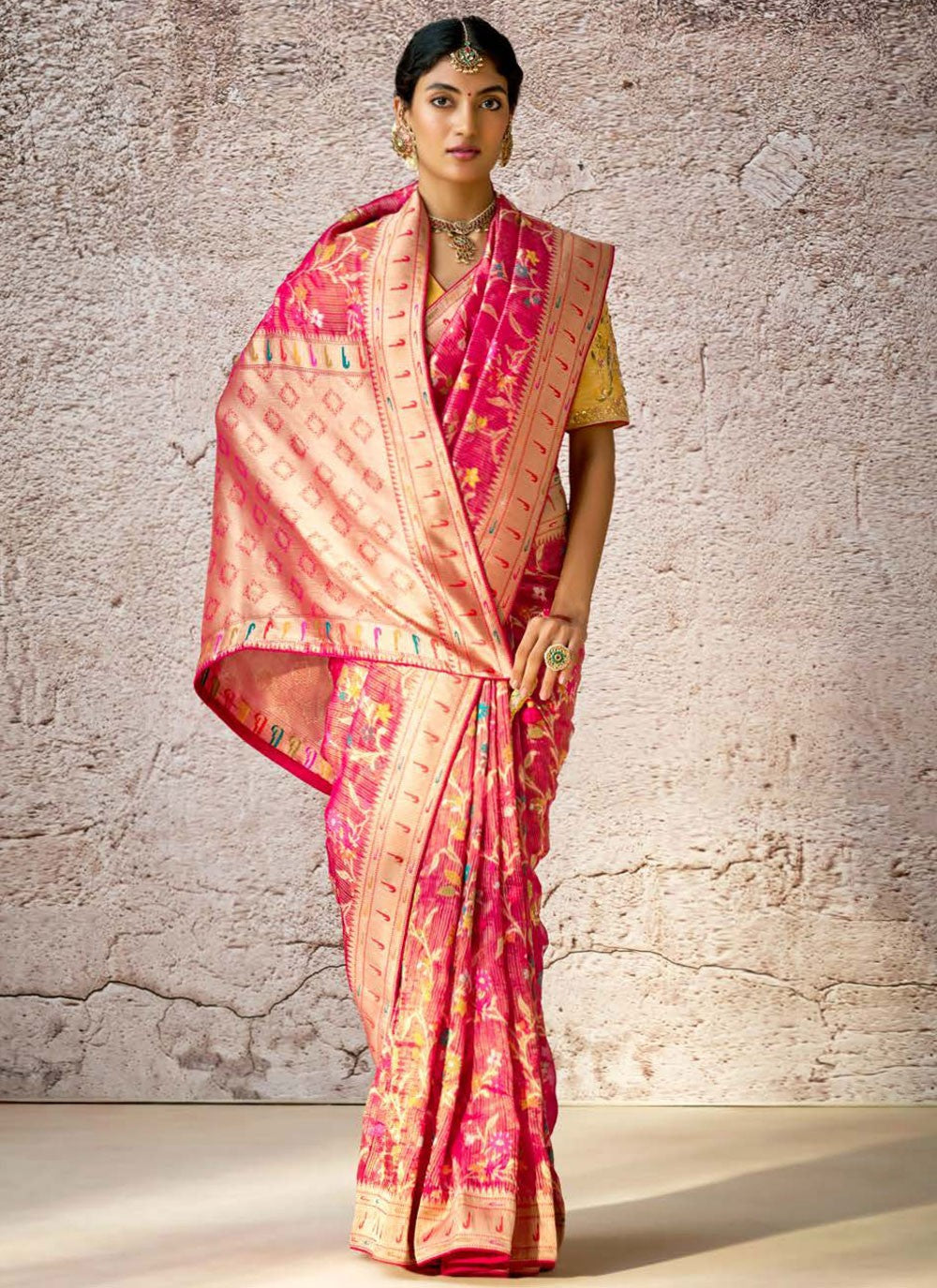 Classic Thread Banarasi Silk Saree - S8785