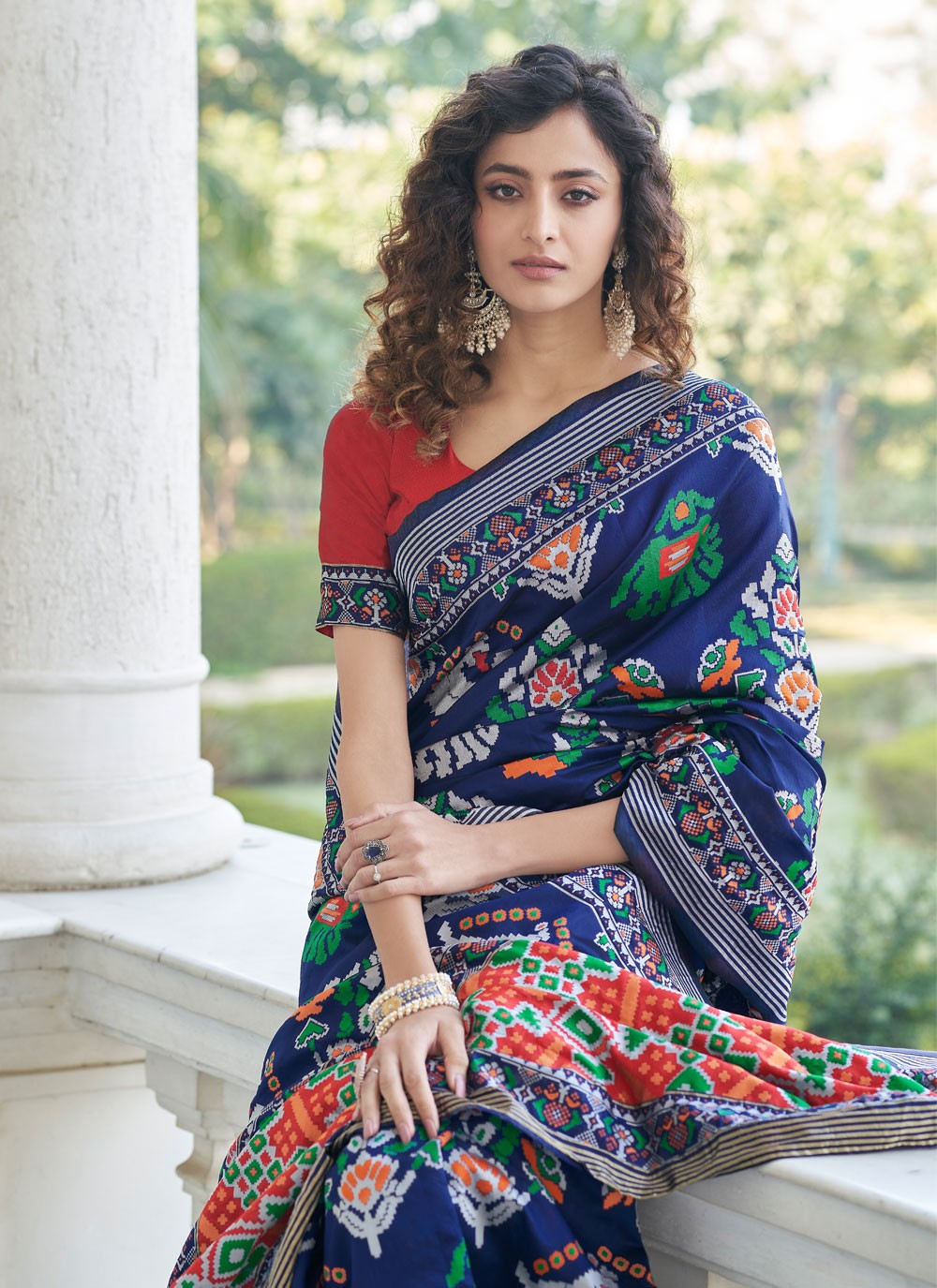 Traditional Weaving Zari Patola Silk Saree - S1232