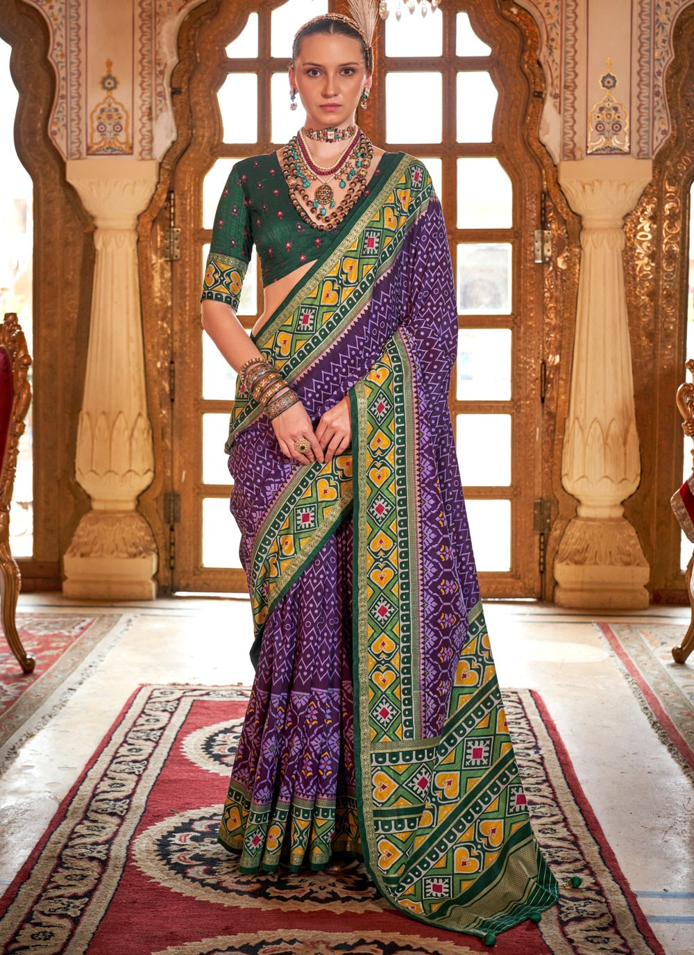 Classic Patola Print Silk Saree - S8657