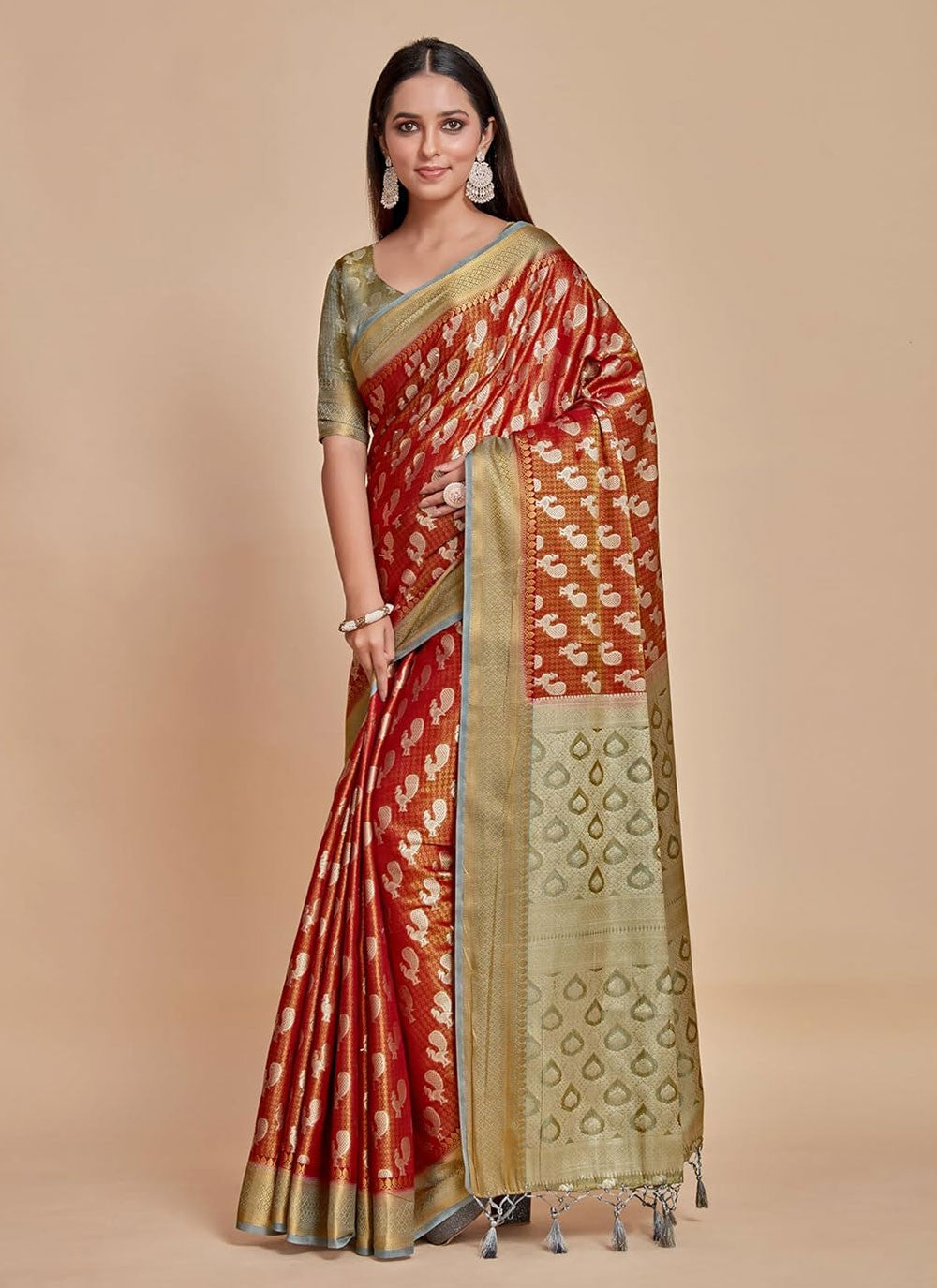 Trendy Woven Kanjivaram Silk Saree - S5008