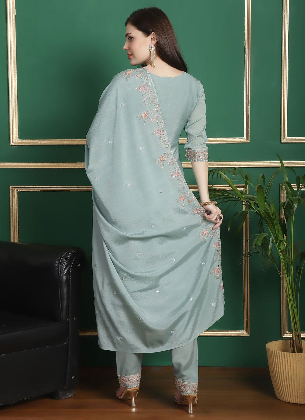 Chiffon, Chinon Salwar Suit - T2379