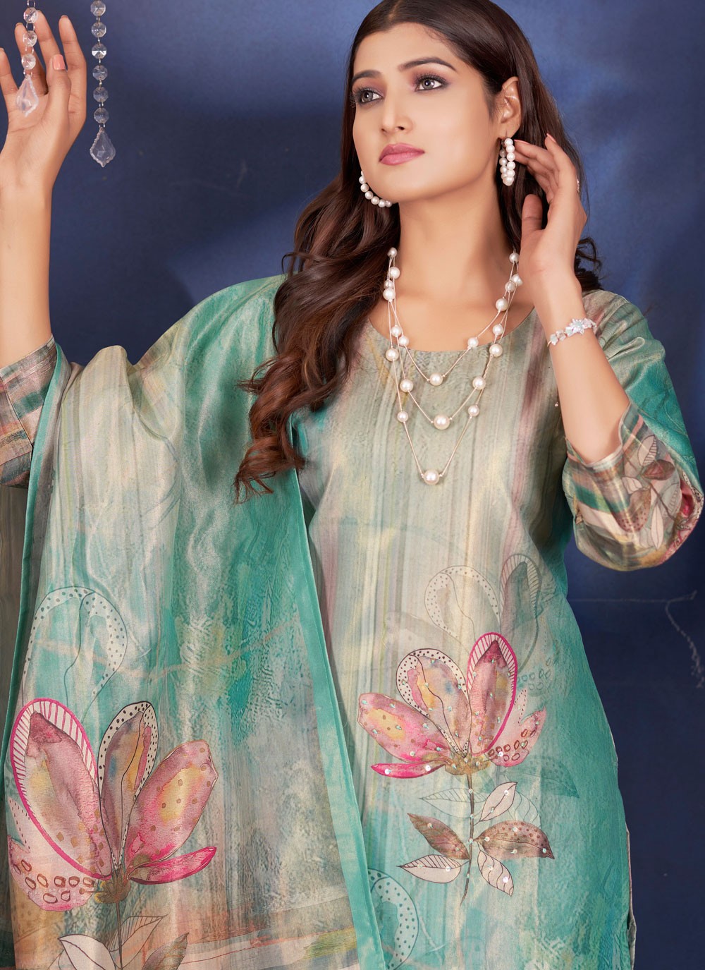 Shimmer Salwar Suit - T4085