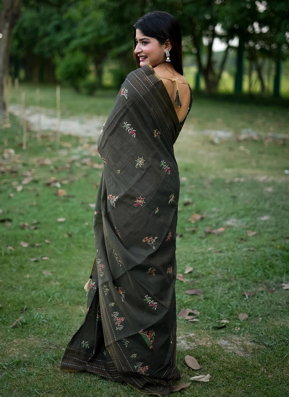 Trendy Embroidered Khadi, Tussar Silk Saree - S10482