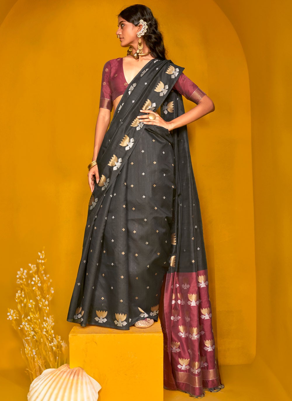 Weaving Zari Tussar Silk Saree - S12213