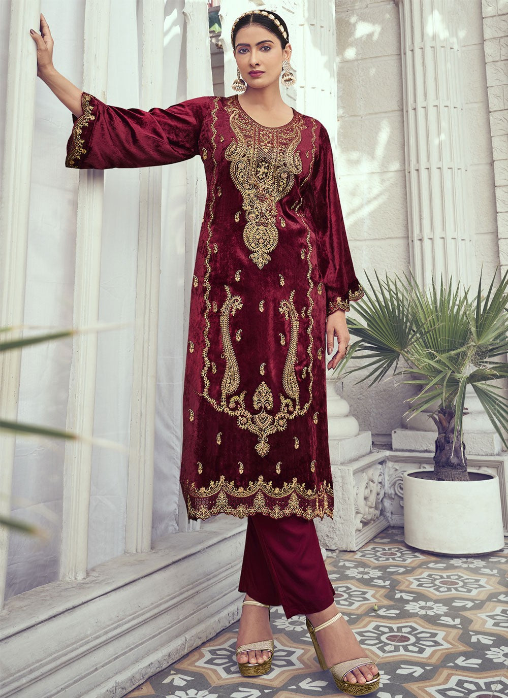 Velvet Salwar Suit - T1723