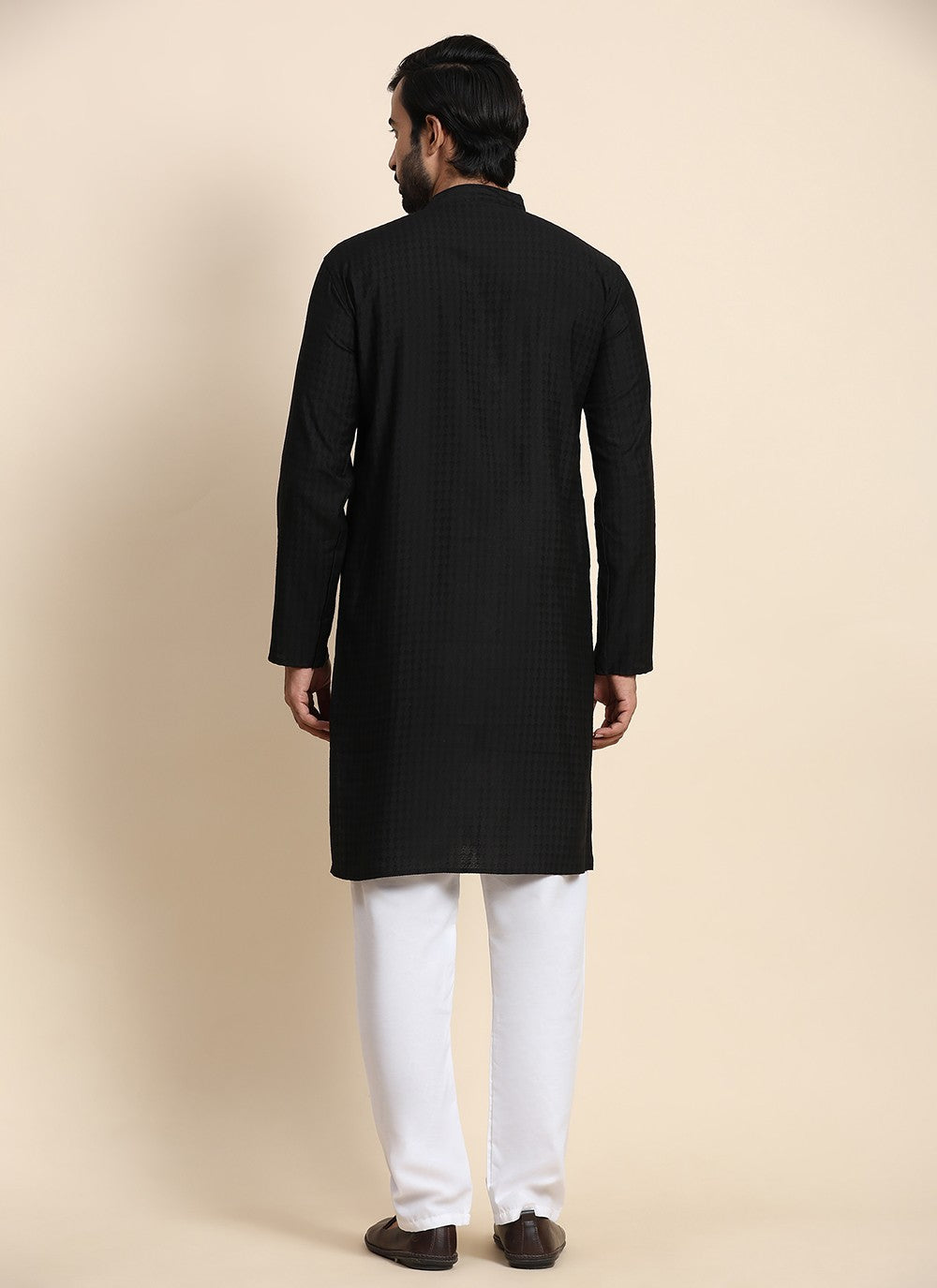 Plain Rayon, Viscose Black Kurta Pyjama - M8435